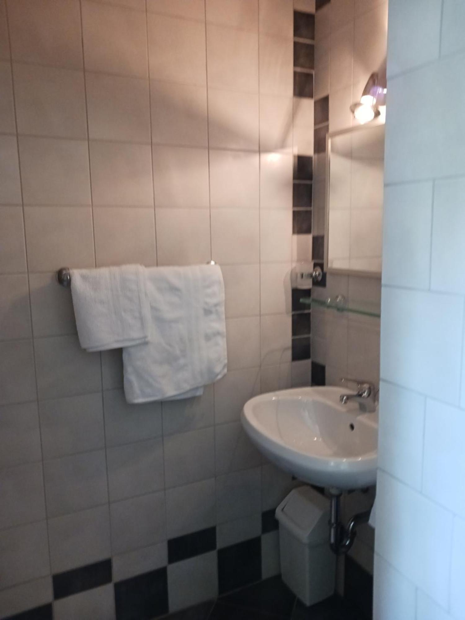 Apartment Viktoria Klenovica Bagian luar foto