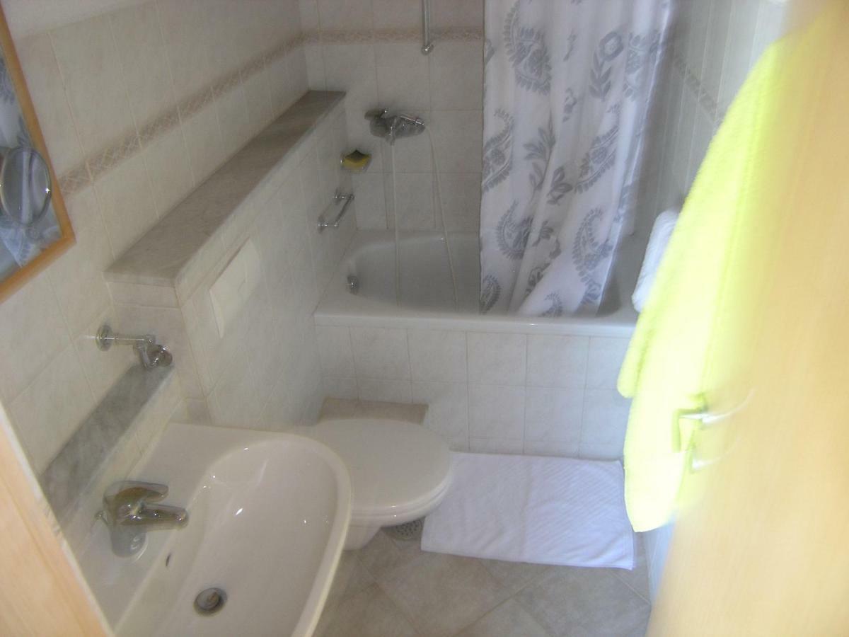 Apartment Viktoria Klenovica Bagian luar foto