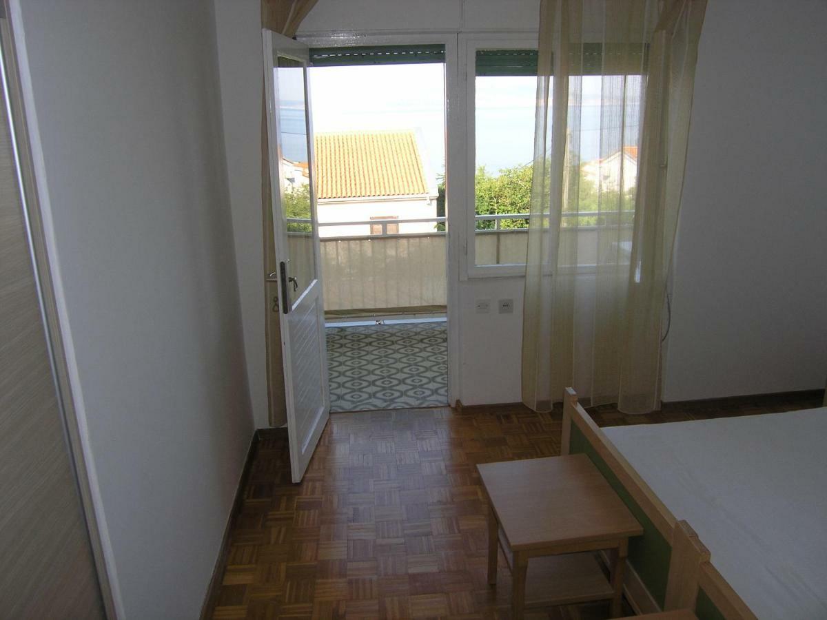 Apartment Viktoria Klenovica Bagian luar foto